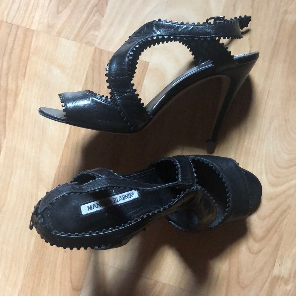 Manolo Blahnik PeepToe Slingback Sandals 38.5 US 8